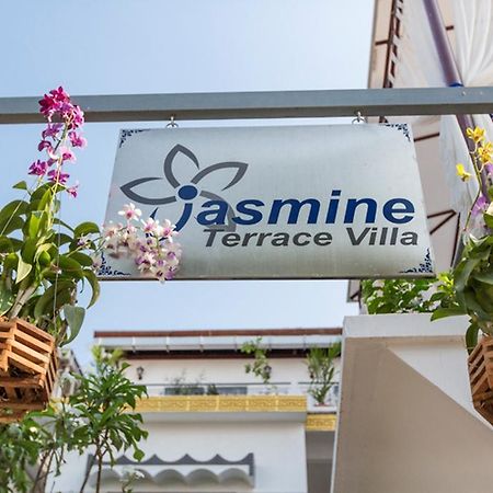 Jasmine Terrace Villa Пномпень Экстерьер фото